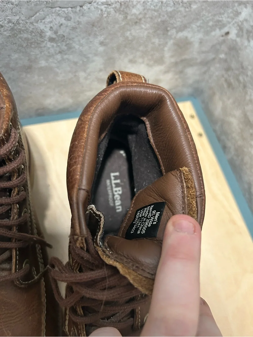 L.L. Bean East Point brown moc-toe waterproof boot men’s size 9.5